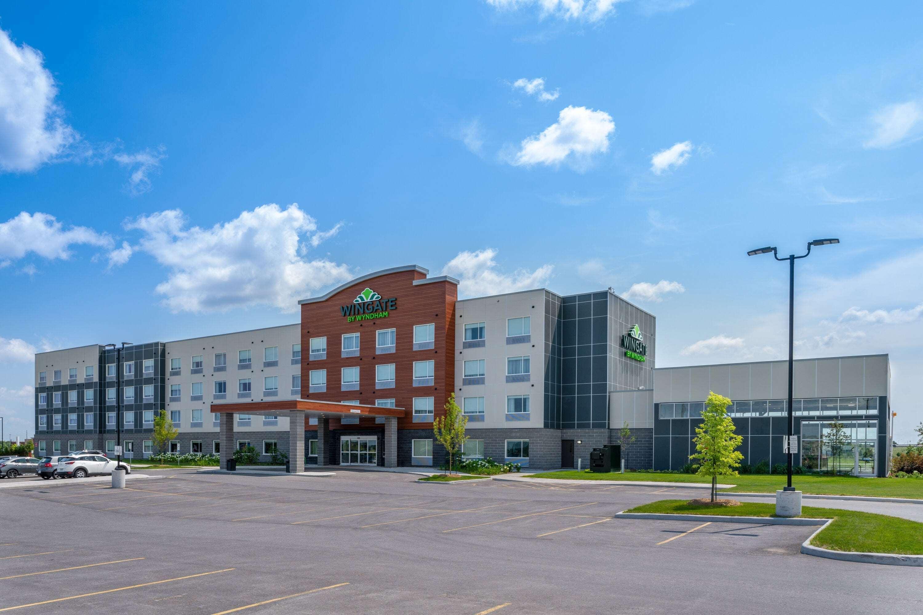 Wingate By Wyndham Kanata West Otawa Exterior foto